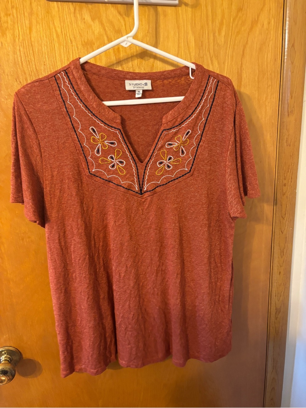 Studio Rust Short-Sleeve V-Neck Top with Floral Embroidery